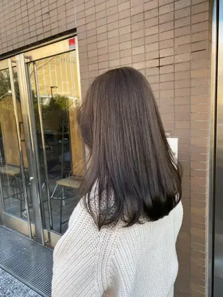 セミロング ELEN 新百合ヶ丘のヘアスタイル