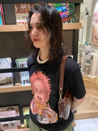 セミロング パーマ Pros所属・nana/レイヤー /酸性ストレートのヘアスタイル