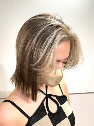 ショート カラー 🌈艶ハイトーン🌈 心を込めます🤝涼介のヘアスタイル