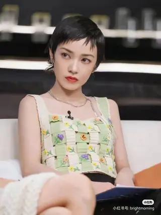 ショート 暖色・パーマ 🌼クニトウメイのヘアスタイル