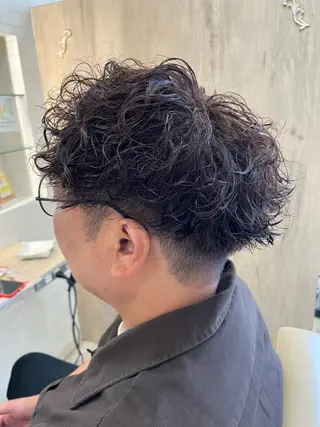 ショート パーマ メンズ メンズサロンルーブ所属・宮嶋 勇輔のヘアスタイル