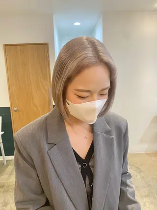 ショート カラー 聖斗 /ハイトーン/パーマのヘアスタイル