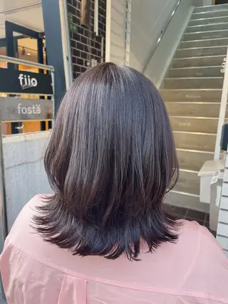 ミディアム カラー 梅田美容室 山崎海波のヘアスタイル