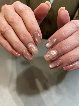 ミディアム colorer suuuのネイルデザイン