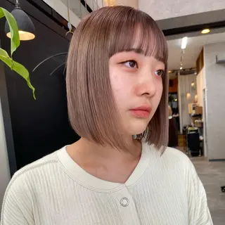 ショート カラー ダウンパーマ 【sity.ザイク】のヘアスタイル