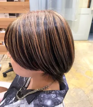 ショート カラー ショート✂︎ ゆるパーマKANOのヘアスタイル