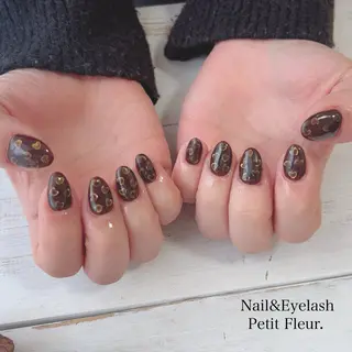 ネイル Petit Fleur所属・青柳 亜梨奈のマツエク・マツパデザイン