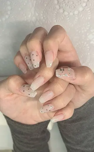 ネイル MORE所属・✨MORE✨藤井寺 (限定価格)のネイルデザイン