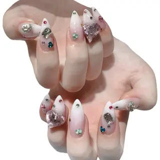 ネイル GlowNailsサロン_大須名古屋所属・Glow Nailsのネイルデザイン
