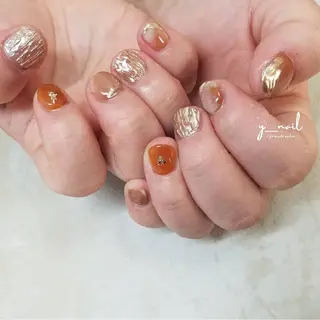 ネイル y ___nailのネイルデザイン
