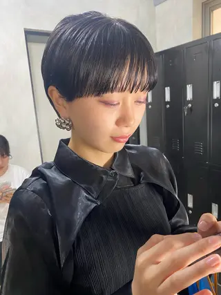 ショート カラー IVORY.所属・🟩くすみブラウン/ ショート/ボブ/大司のヘアスタイル