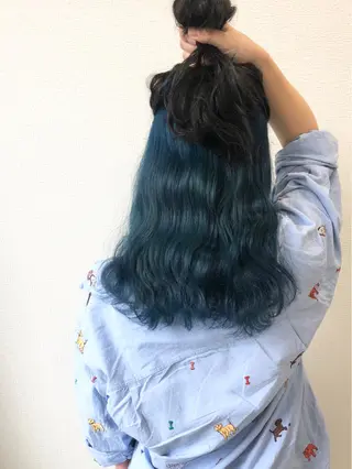 セミロング カラー Hanna by W_SALONのヘアスタイル