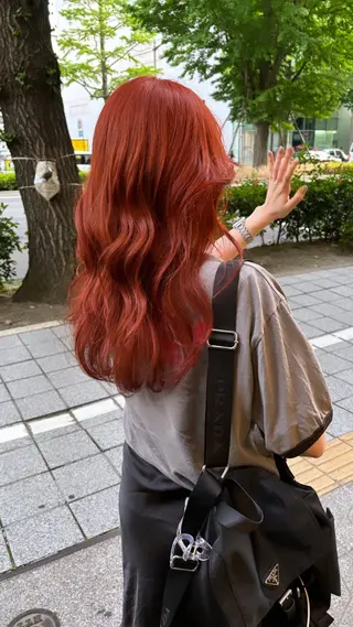 カラー 🍓ハイトーンカラー 🎀nene🍓のヘアスタイル