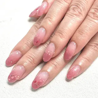 ネイル Bianca市ヶ谷店 Aiuraのネイルデザイン