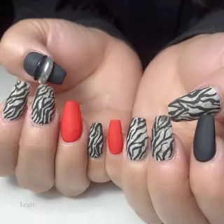 ネイル Legit nail salonのネイルデザイン