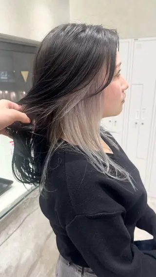 セミロング カラー SALOWIN札幌大通り所属・札幌ブリーチカラー/ ダブルカラー/ドイのヘアスタイル