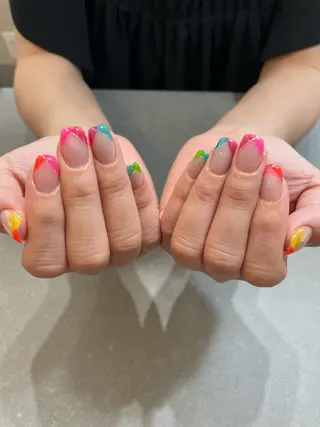 ミディアム colorer suuuのネイルデザイン