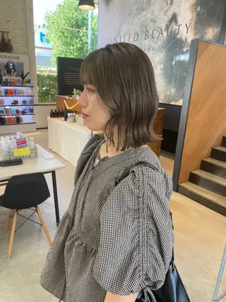 ミディアム UNITED  BEAUTY KANAZAWA所属・テラダ ユウシンのヘアスタイル