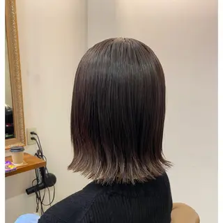 ミディアム キシモト ハルカのヘアスタイル