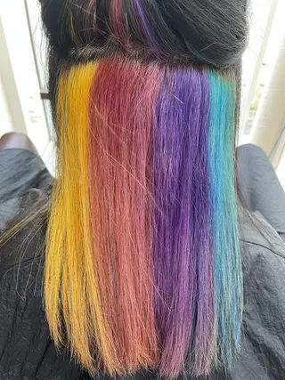 カラー リヴァベイリア所属・ショートヘア/ 鈴木 亜紀子のヘアスタイル