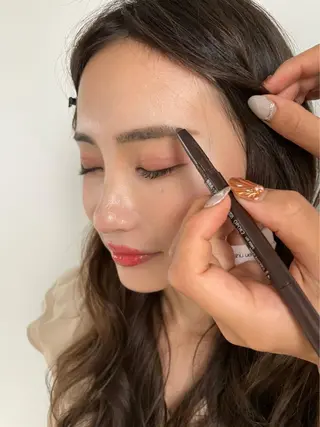 アイブロウ Mylamination所属・ゆーな ‎🎀 浅草のマツエク・マツパデザイン