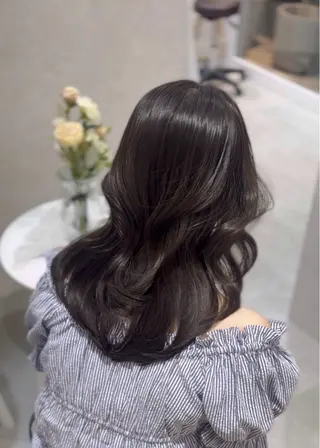 セミロング カラー suzuka/透明感 カラー 美髪縮毛矯正のヘアスタイル
