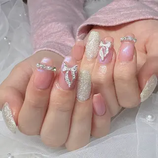 ネイル Momo🍑 【パラジェル取扱店】のネイルデザイン