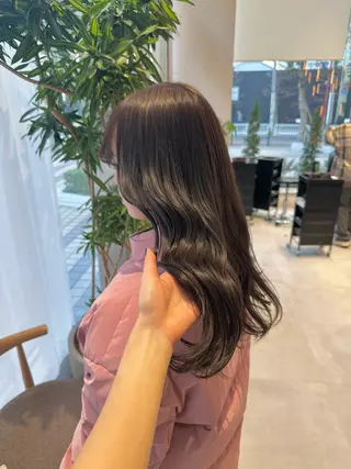 セミロング カラー 透ける艶カラー💎 ミオのヘアスタイル