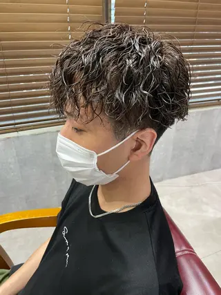 ショート パーマ メンズ メンズパーマ特化 勝毛広貴のヘアスタイル