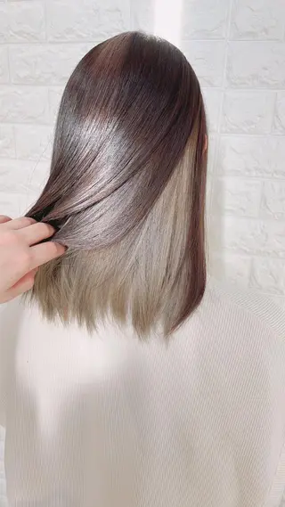 ミディアム カラー 福森 みずきのヘアスタイル