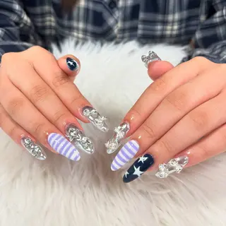 ネイル 🦋Hina🦋 12月予約受付中✨のネイルデザイン