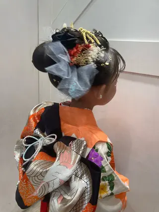 キッズ 白髪ぼかしハイライト 着付けヘアアレンジのその他イメージ
