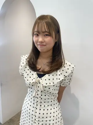 ミディアム カラー 𝘚𝘶𝘻𝘶 𓂃𓈒𓏸のヘアスタイル