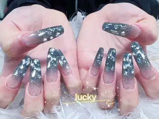 ネイル ラッキーネイルサロン 西川口東口店のネイルデザイン