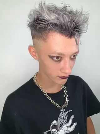 ショート カラー メンズ kicca所属・川口 龍のヘアスタイル