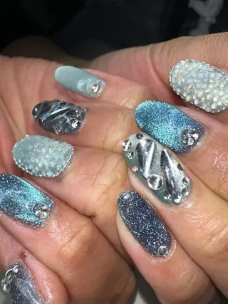 ミディアム YOKOSUKA⚓️ KIRaRa💅のネイルデザイン