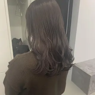 カラー HANA ROCCO3rdのヘアスタイル