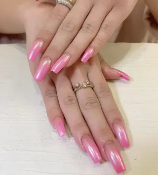 ネイル AMIRA Aのネイルデザイン