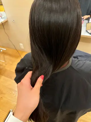 ロング カラー 中野 遥のヘアスタイル