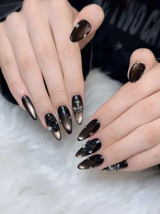 ネイル Lumi Nailのネイルデザイン