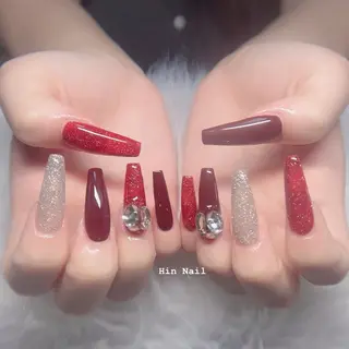 ネイル HIN NAILのネイルデザイン