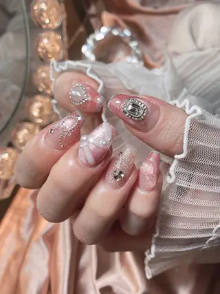 ネイル 23時まで❤︎韓国、 ワンホンネイルのネイルデザイン