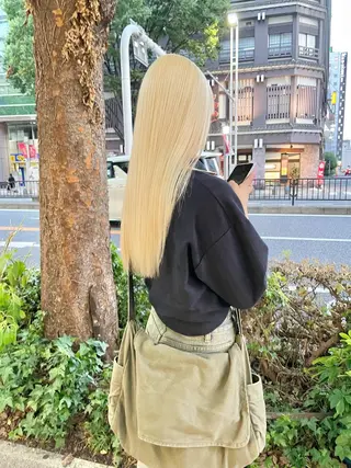 セミロング カラー ミユル/ 盛れるエクステ🎀✨のヘアスタイル