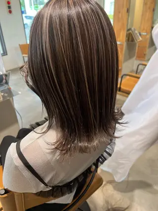 カラー tote. 成瀬晃のヘアスタイル