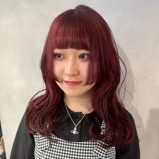 セミロング カラー デザインカラー/パー マ🦖外岡咲希🦖のヘアスタイル