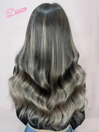 ロング カラー パーマ 大阪レミーエクステ チビ編み込みのヘアスタイル