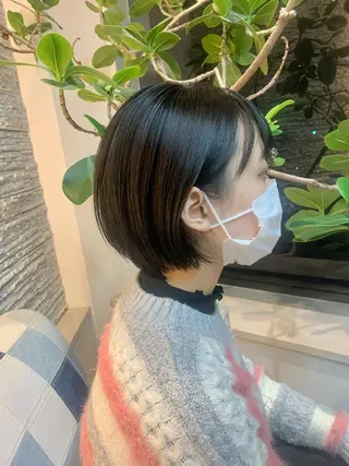 ショート カラー 田中 愛梨のヘアスタイル