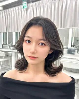 ミディアム 韓国顔まわり/前髪 /レイヤー/いつきのヘアスタイル