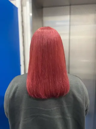 セミロング white.梅田所属・White梅田 / COCOのヘアスタイル