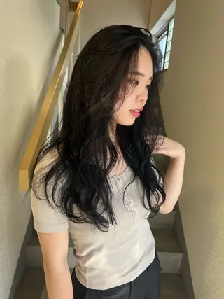 ロング カラー SIKI yuuna レイヤーカット🪽のヘアスタイル